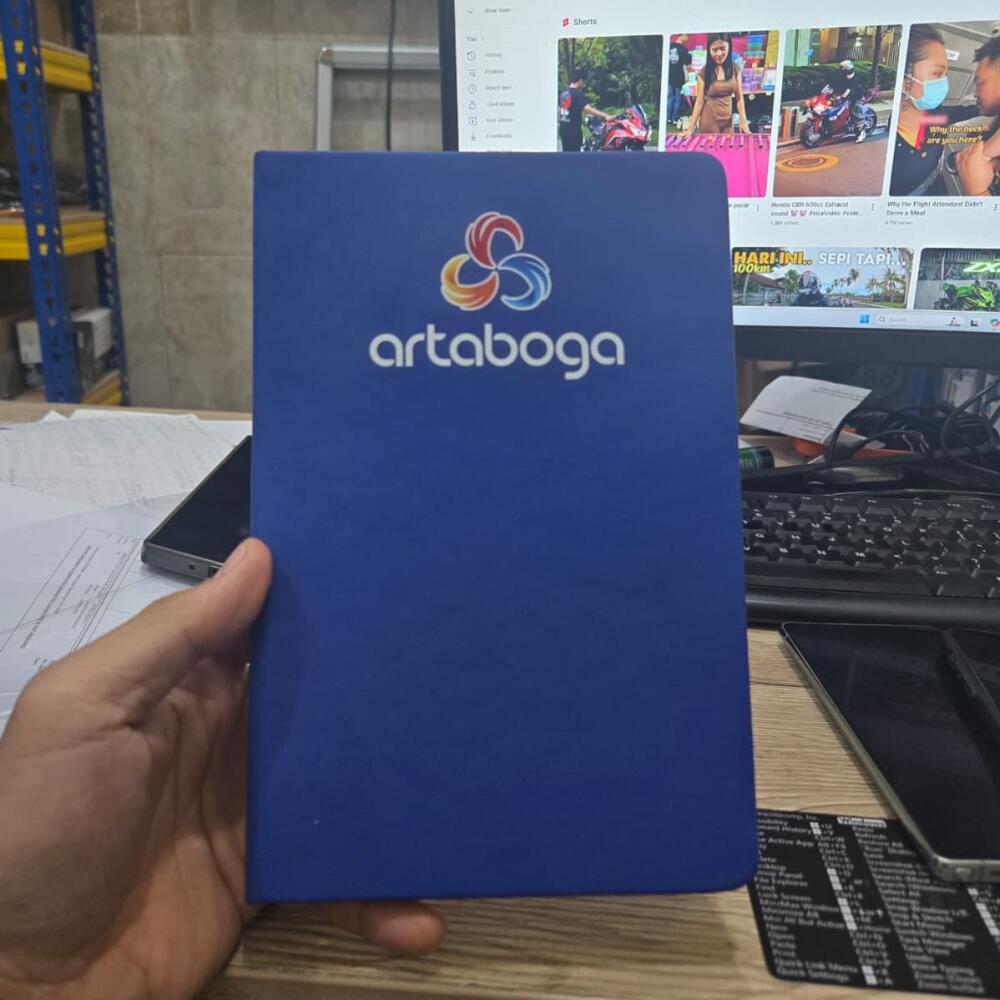 Note Personal Book PU Leather 210x140x12mm Isi 100 Lembar